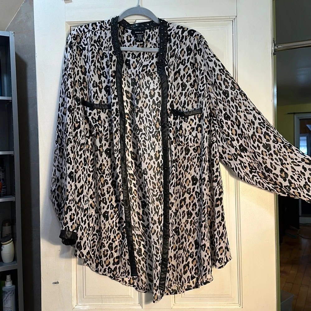 Blouse - Picture 1 of 2